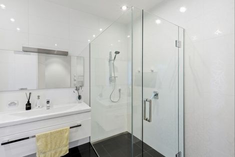 Photo of property in 48 Lake Avenue, Frankton, Queenstown, 9300