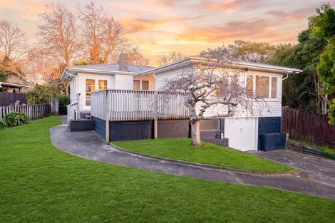Photo of property in 22 Mcclintock Road, Massey, Auckland, 0614