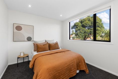 Photo of property in 213 Meola Road, Point Chevalier, Auckland, 1022