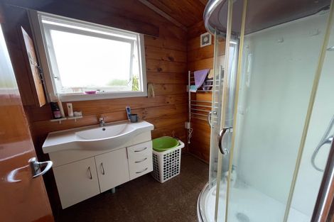 Photo of property in 35 Wairau Road, Forrest Hill, Auckland, 0627