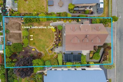 Photo of property in 15 Leven Street, South Hill, Oamaru, 9400