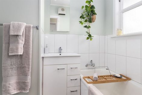 Photo of property in 95 Howick Road, Redwoodtown, Blenheim, 7201