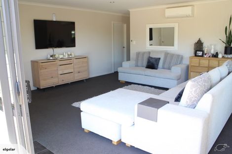 Photo of property in 27 Tallentire Crescent, Huntington, Hamilton, 3210