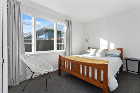 Photo of property in 28 Riverlaw Terrace, Saint Martins, Christchurch, 8022