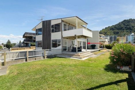 Photo of property in 18 Marine Parade, Mount Maunganui, 3116