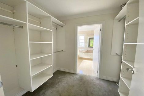 Photo of property in 2/36 Greenvalley Rise, Glenfield, Auckland, 0629