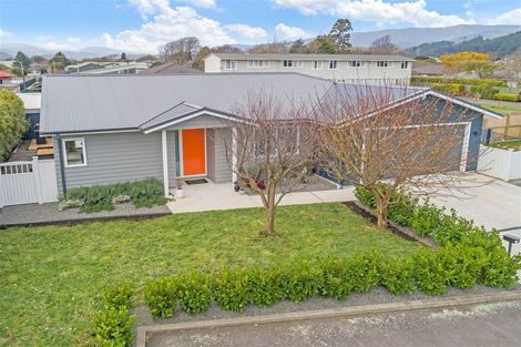 Photo of property in 10 Fire Station Lane, Trentham, Upper Hutt, 5018