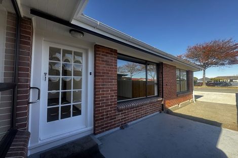 Photo of property in 220 Harewood Road, Bishopdale, Christchurch, 8053