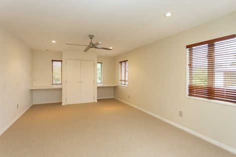 Photo of property in 25 Totara Street, Fendalton, Christchurch, 8041