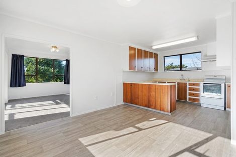Photo of property in 43 Fisher Terrace, Te Kamo, Whangarei, 0112