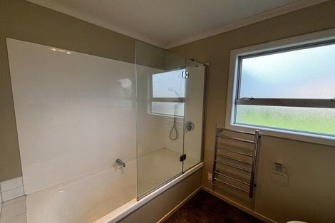 Photo of property in 4 Maranui Street, Welbourn, New Plymouth, 4310