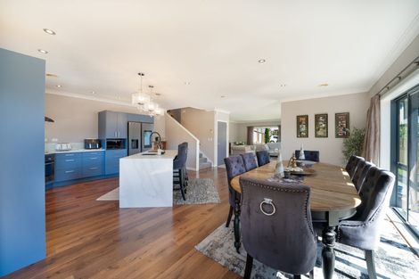 Photo of property in 20 Wantwood Grove, Churton Park, Wellington, 6037