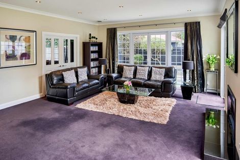 Photo of property in 2 Blundell Way, Heretaunga, Upper Hutt, 5018