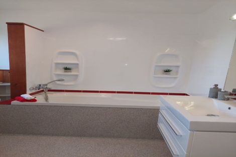 Photo of property in 16 Macdonalds Lane, Waikuku, Rangiora, 7473