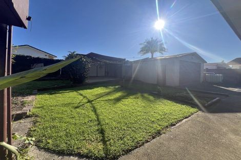 Photo of property in 57 Casuarina Road, Half Moon Bay, Auckland, 2012