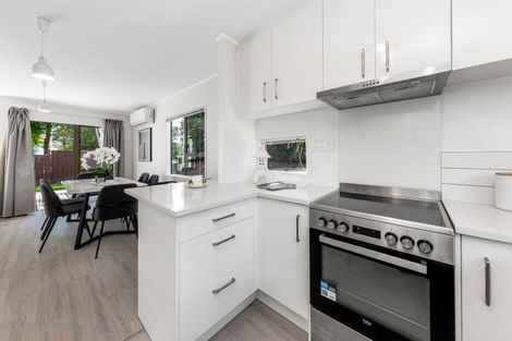 Photo of property in 1 Wimbledon Way, Remuera, Auckland, 1050