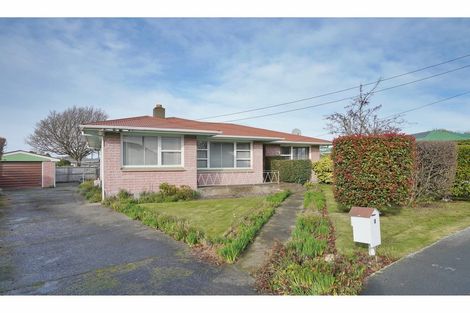 Photo of property in 3 Ron Place, Bishopdale, Christchurch, 8051