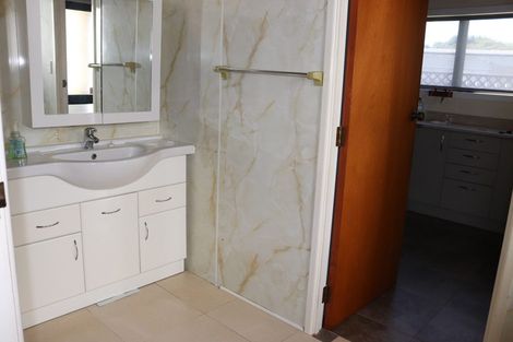 Photo of property in 7 Litchfield Place, Clarks Beach, 2122