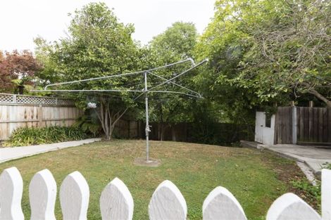 Photo of property in 74 Dover Street, St Albans, Christchurch, 8014