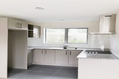 Photo of property in 127 Moire Road, West Harbour, Auckland, 0618