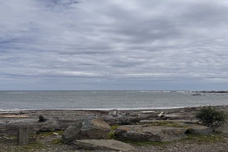 Photo of property in 66 Owhiro Bay Parade, Owhiro Bay, Wellington, 6023
