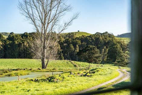 Photo of property in 168b Golden Stairs Road, Maungaturoto, 0589