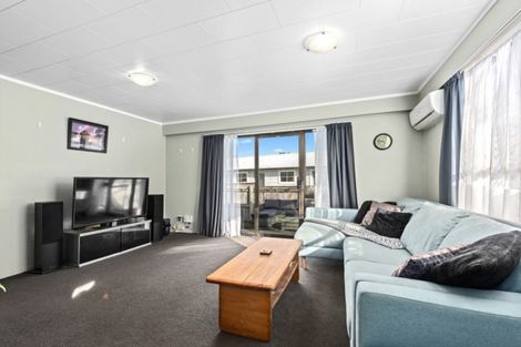 Photo of property in 62a Gemstone Drive, Birchville, Upper Hutt, 5018