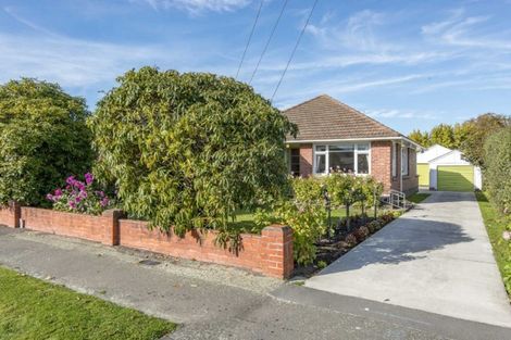 Photo of property in 4 Ravenna Street, Avonhead, Christchurch, 8042