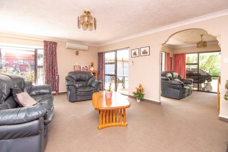 Photo of property in 115 Amberley Avenue, Highbury, Palmerston North, 4412