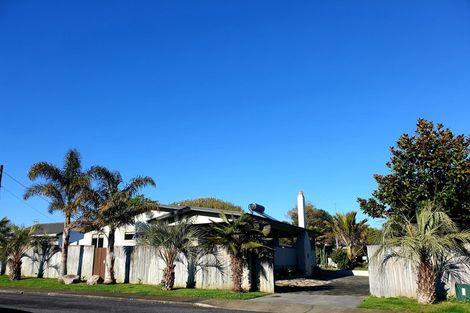 Photo of property in 21 Grange Road North, Haumoana, 4102