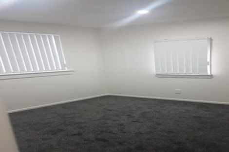 Photo of property in 34 Sutherland Road, Point Chevalier, Auckland, 1025