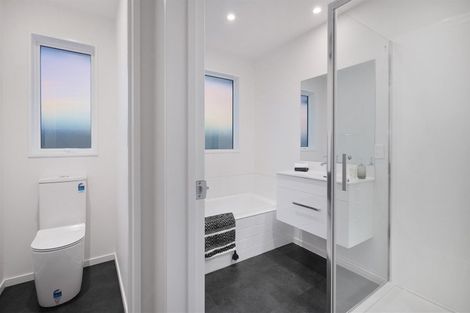 Photo of property in 73 Tiritiri Moana Drive, Pegasus, 7612