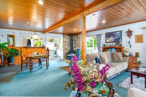 Photo of property in 35 Hill View Road, Ruatangata West, Kamo, 0185