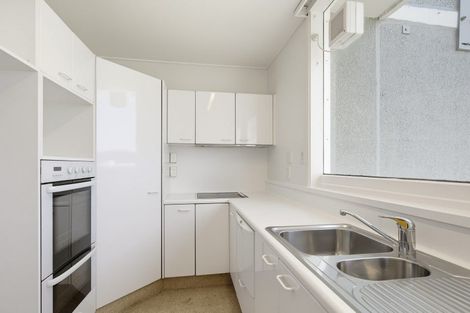 Photo of property in Herbert Gardens, 186 The Terrace, Wellington Central, Wellington, 6011