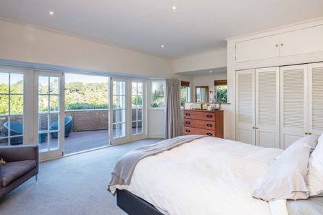 Photo of property in 6 Bank Road, Northland, Wellington, 6012