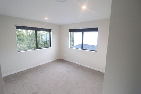 Photo of property in 16 Thomas Rielly Avenue, Hobsonville, Auckland, 0616