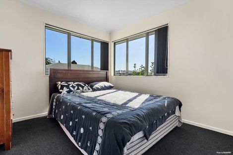 Photo of property in 15 Josie Lane, Manurewa, Auckland, 2102