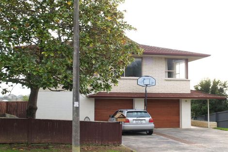 Photo of property in 9 Evelyn Road, Cockle Bay, Auckland, 2014