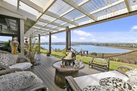 Photo of property in 9 Stratford Place, Otumoetai, Tauranga, 3110