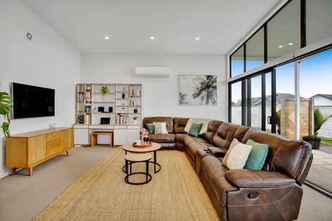Photo of property in 9 Roka Street, Bell Block, New Plymouth, 4312