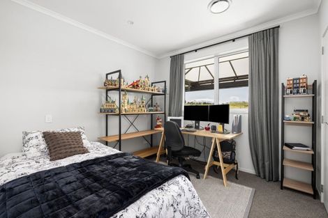 Photo of property in 10 Betty May Drive, Pyes Pa, Tauranga, 3173