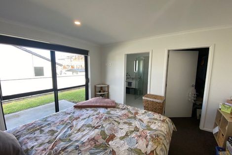 Photo of property in 41 Bert Wall Drive, Omokoroa, 3114