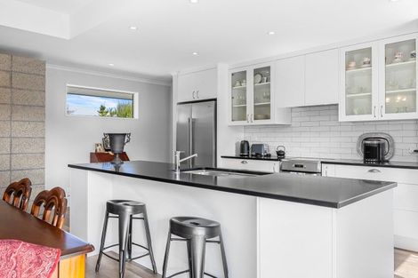 Photo of property in 21 Lewis Close, Rangiora, 7400