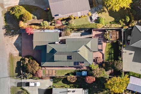 Photo of property in 18 Inverness Crescent, Arrowtown, 9302