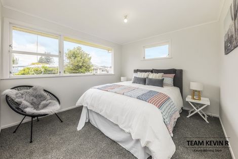 Photo of property in 5 Tairere Crescent, Rosehill, Papakura, 2113