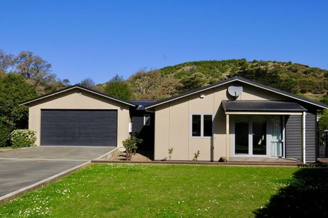Photo of property in 15e Tenby Street, Moeraki, Palmerston, 9482