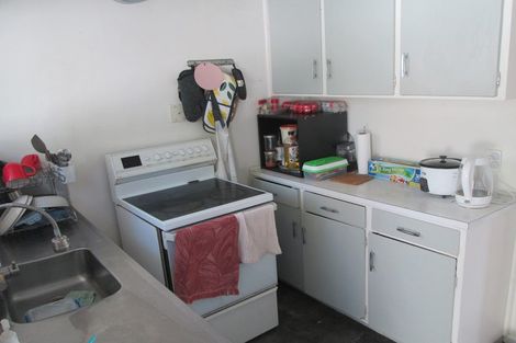 Photo of property in 2/148 Old Farm Road, Hamilton East, Hamilton, 3216