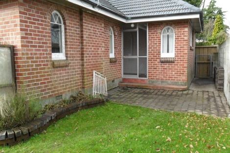 Photo of property in 138 Fendalton Road, Fendalton, Christchurch, 8052