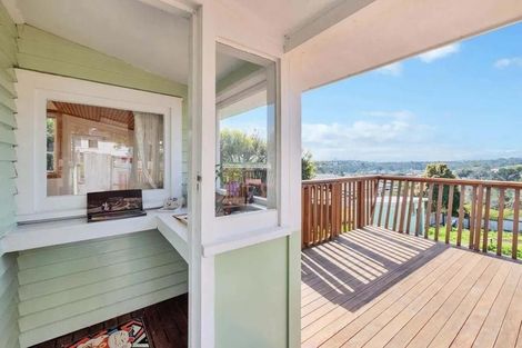 Photo of property in 65 Birkdale Road, Birkdale, Auckland, 0626