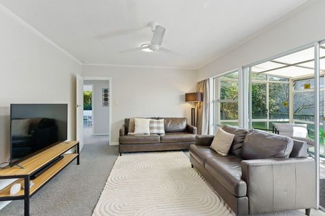 Photo of property in 30a Toru Road, Paraparaumu Beach, Paraparaumu, 5032